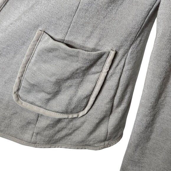 St. John Womens Open Front Knit Blazer Size 8 Gray Piped Trim Pocket Detail - Picture 9 of 11